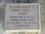 image of grave number 379147